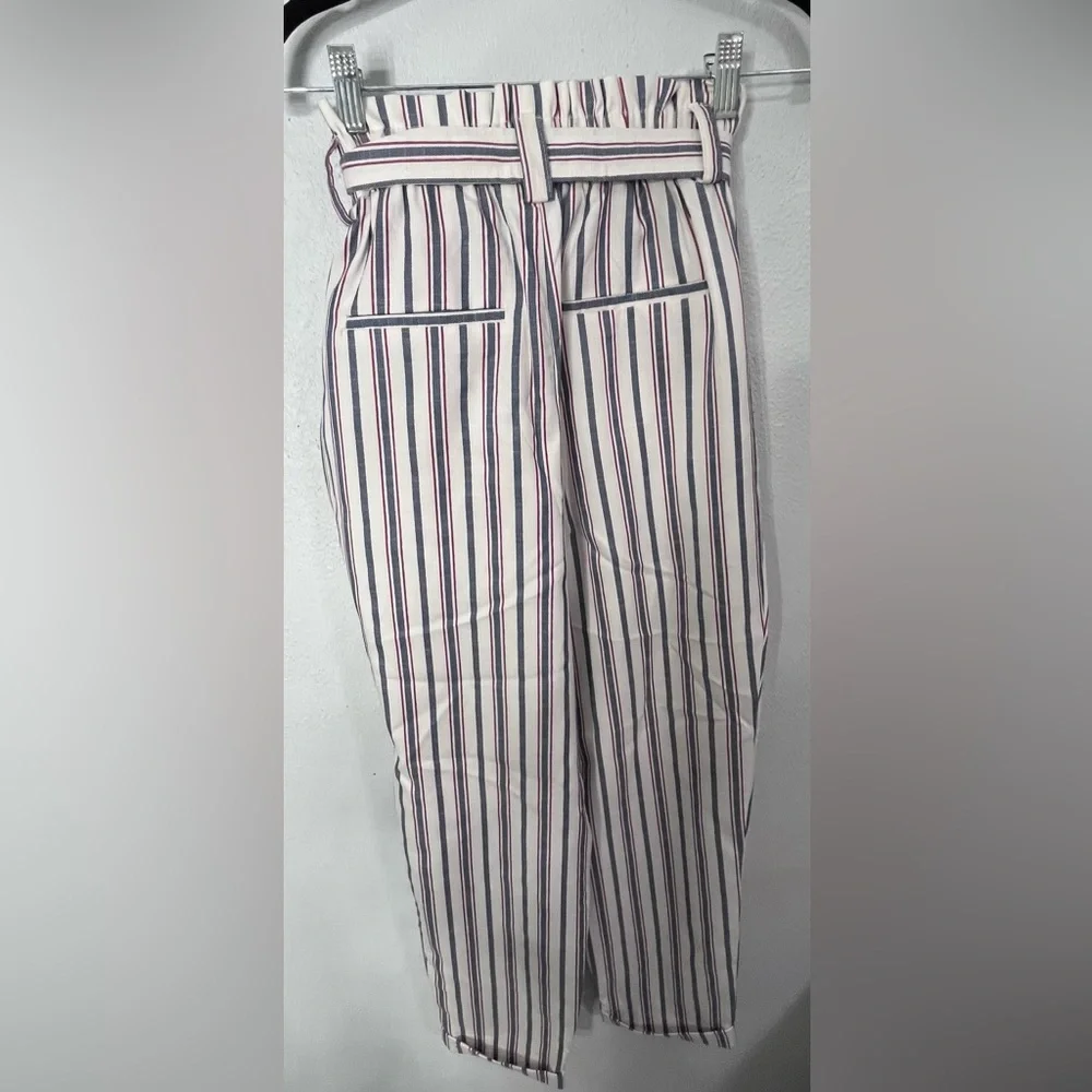 Trousers - Picture 2 of 3